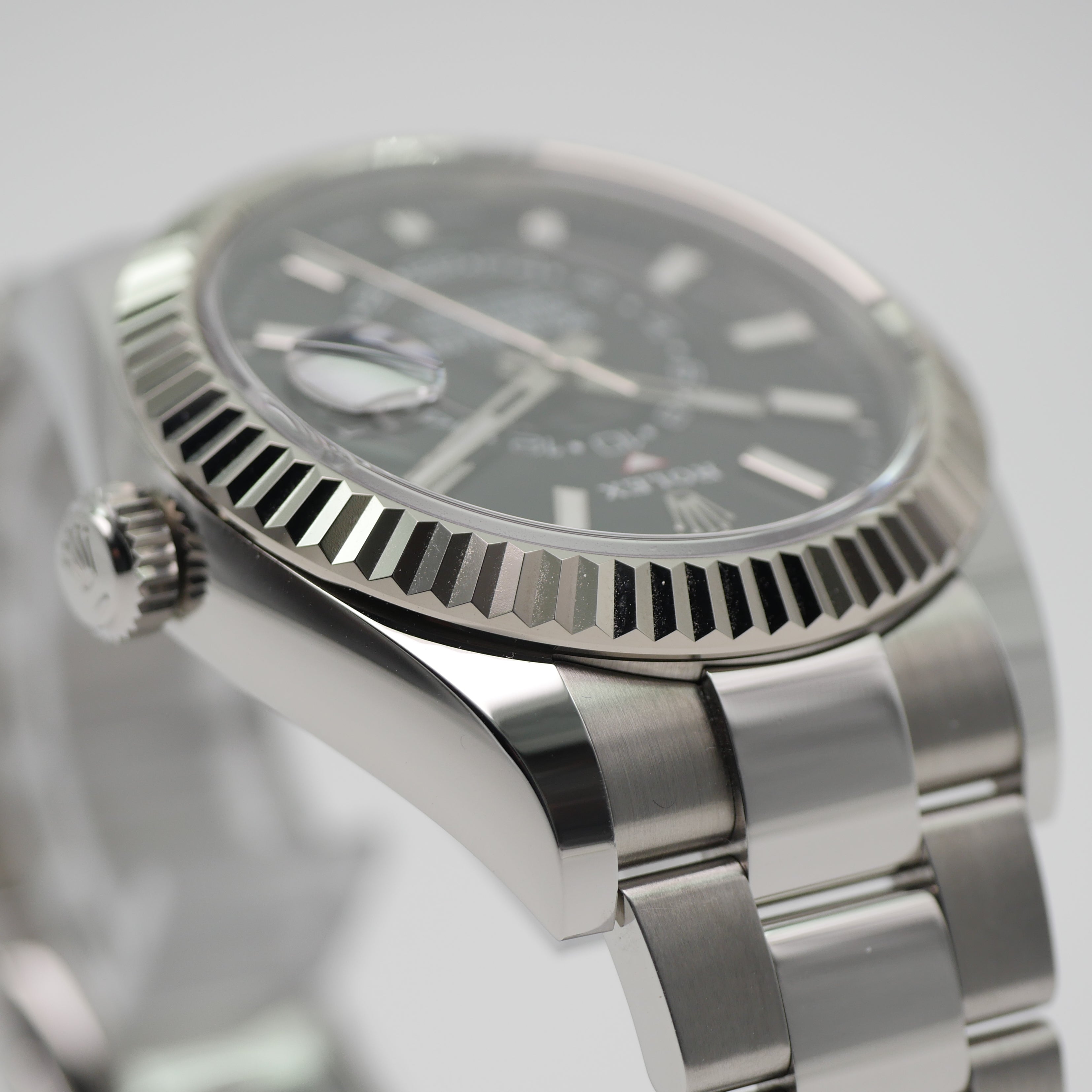 Rolex Sky-Dweller Steel 326934 - 2021