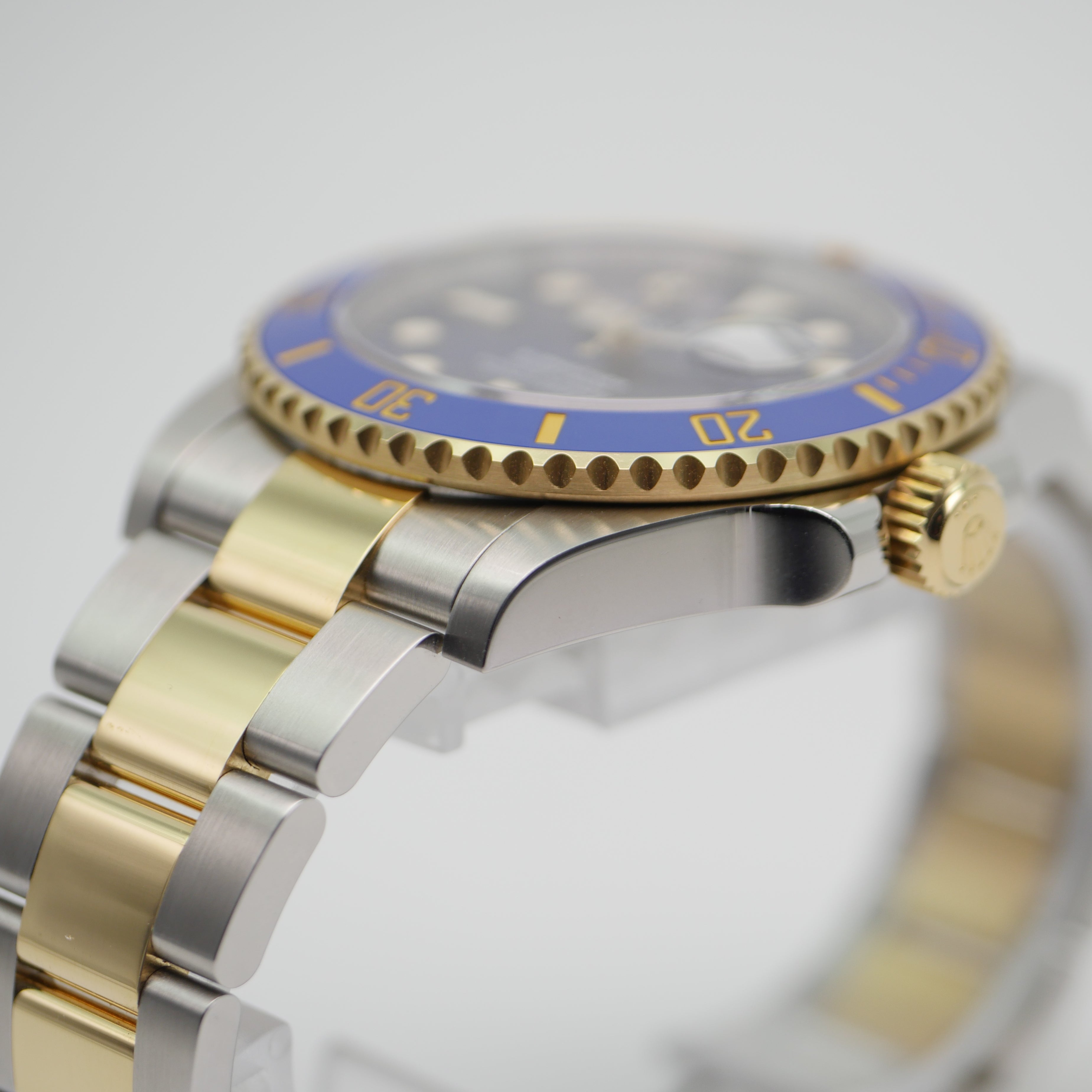 Rolex Submariner Date 41 Stahl / Gelbgold 126613LB - 2022