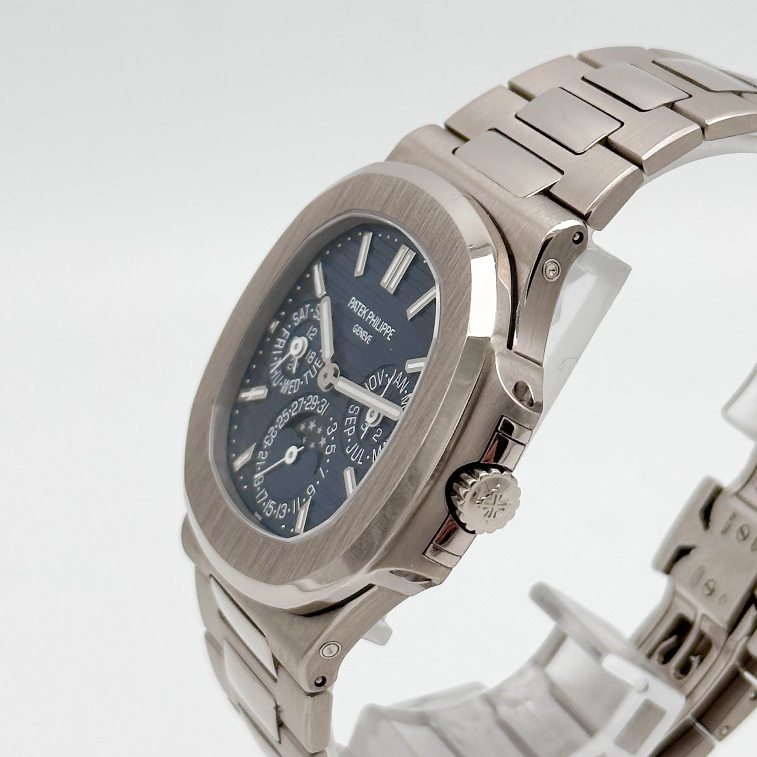 Patek Philippe Nautilus White Gold 5740/1G-001 - 2020