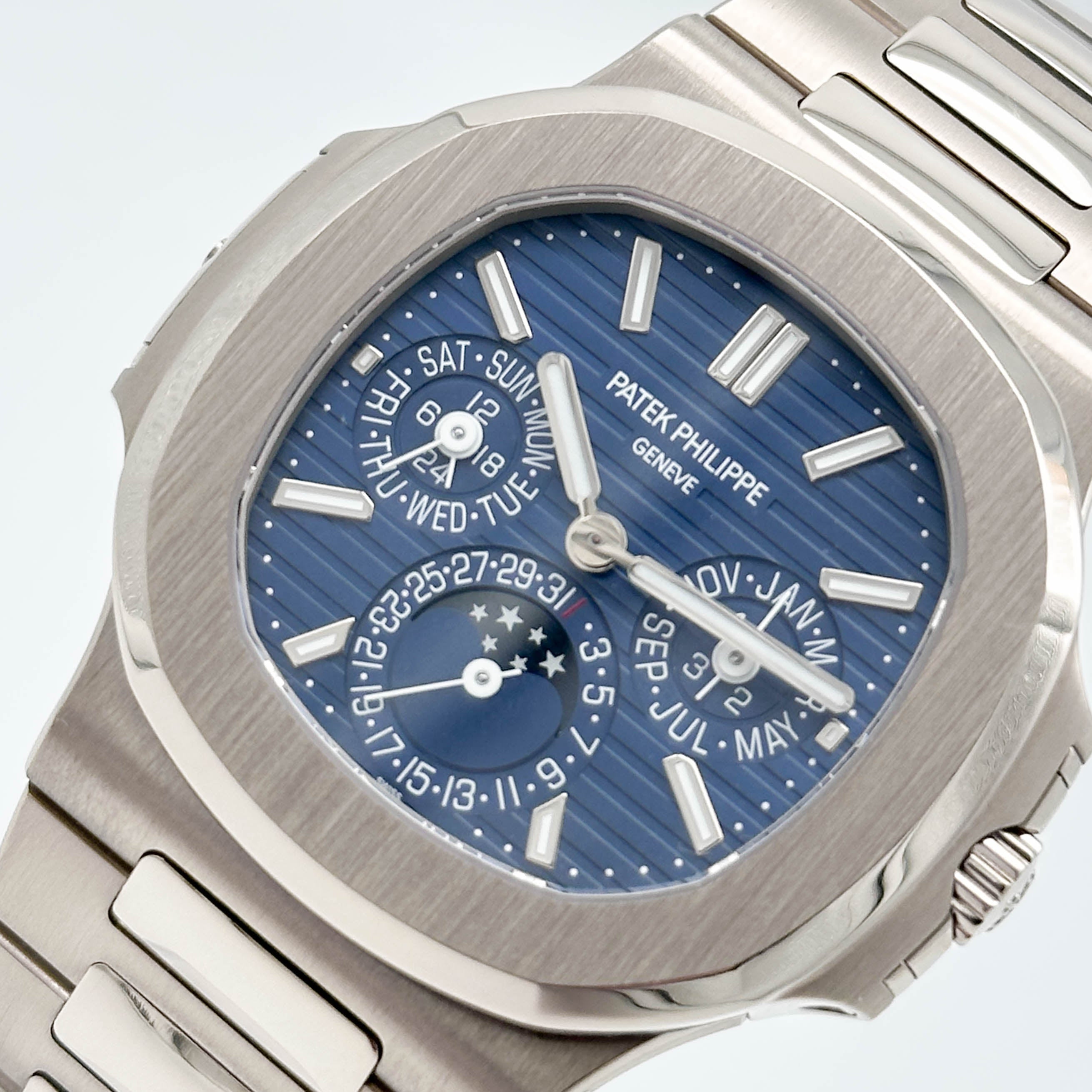 Patek Philippe Nautilus White Gold 5740/1G-001 - 2020